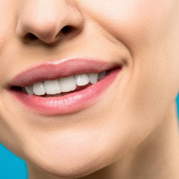 How Threading Can Improve Jawlines